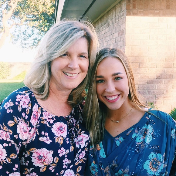 Meet your Posher, KennedysKloset - Picture 3 of 6